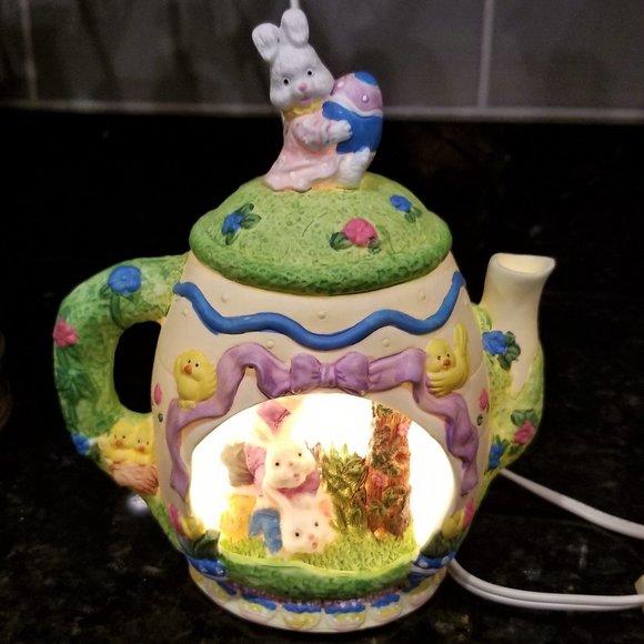 Holiday Vintage Porcelain 3d Easter Egg Teapot Night Light Lamp